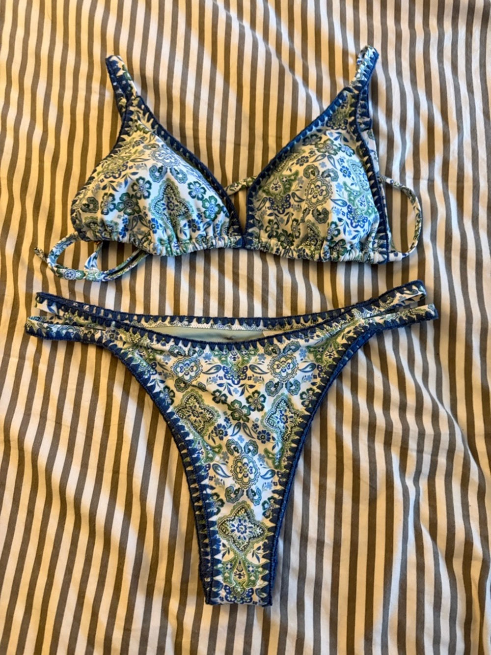 Women’s Bikini